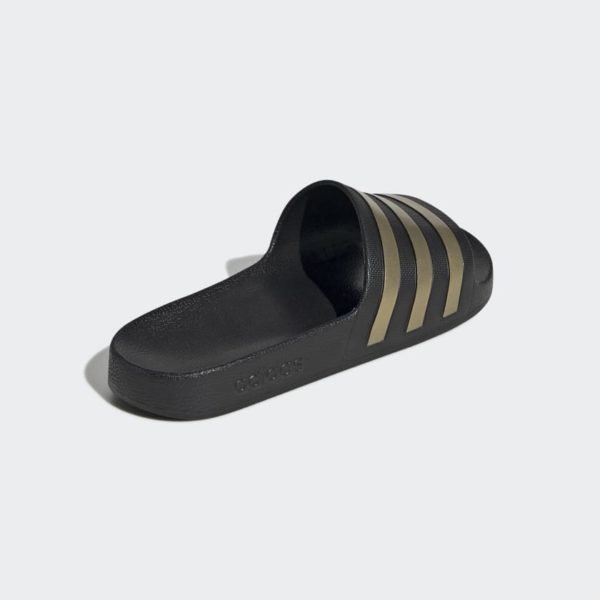 ADILETTE AQUA Slides – Image 5