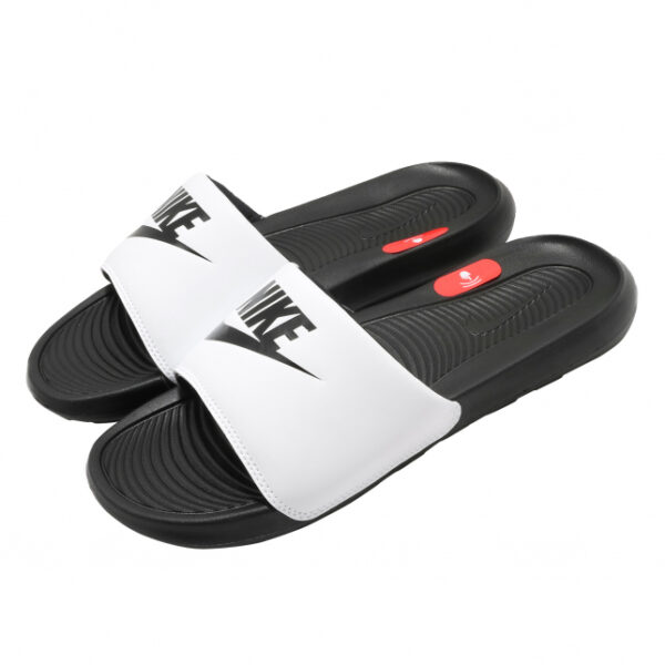 Nike Victori One Slide